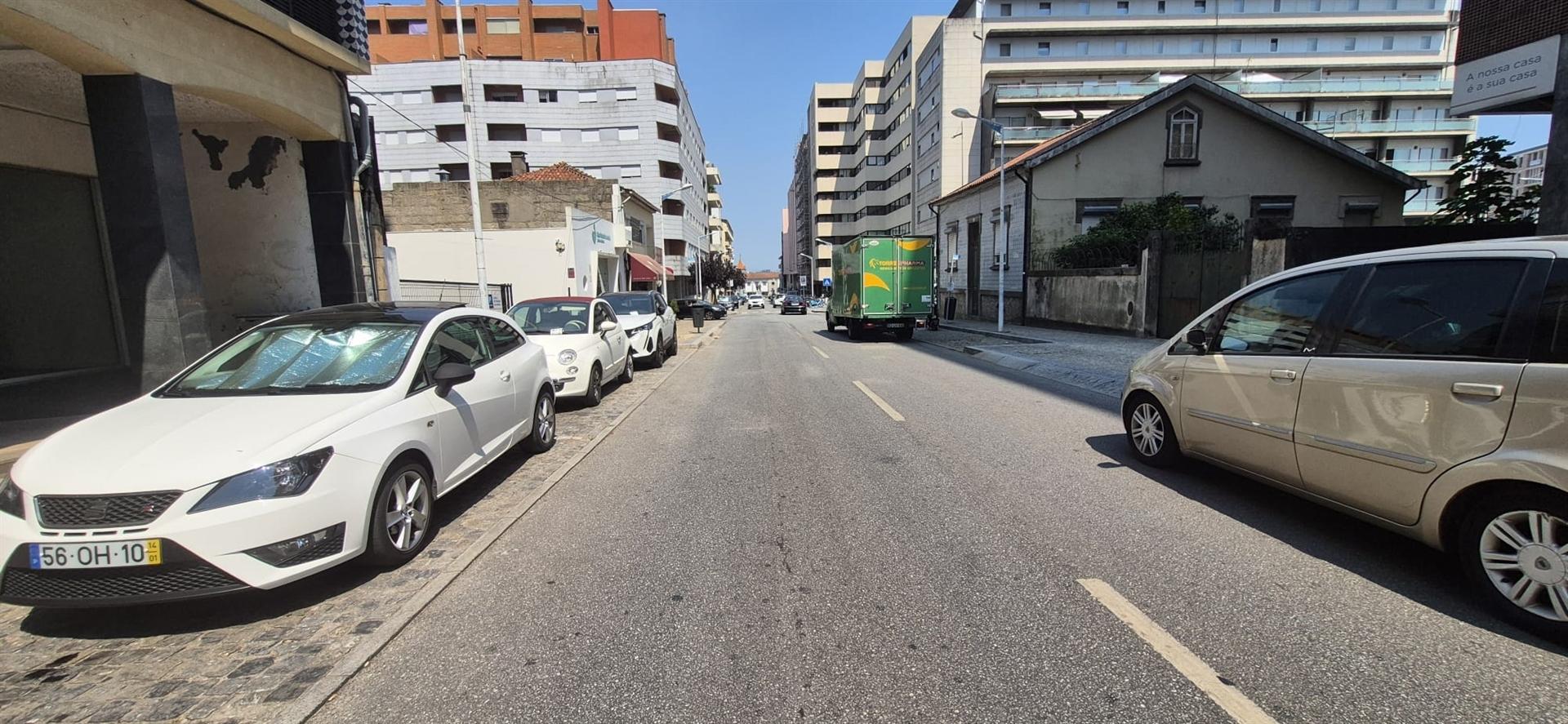 Loja para Arrendamento, Barcelos