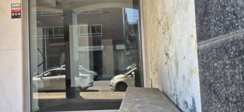 Loja para Arrendamento, Barcelos