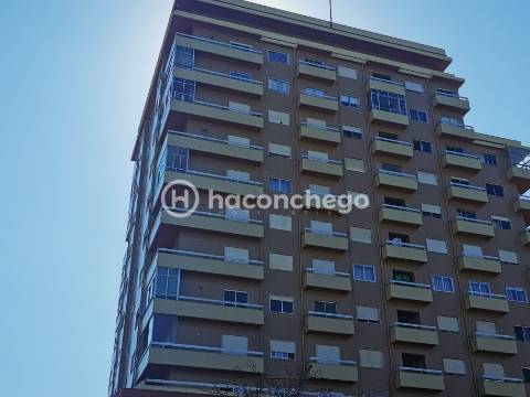 Apartamento T3+1 para arrendamento em Barcelos