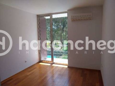 Moradia T4 para venda em Vilar Monte Barcelos