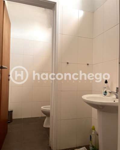 Pavilhão para arrendar em Manhente Barcelos