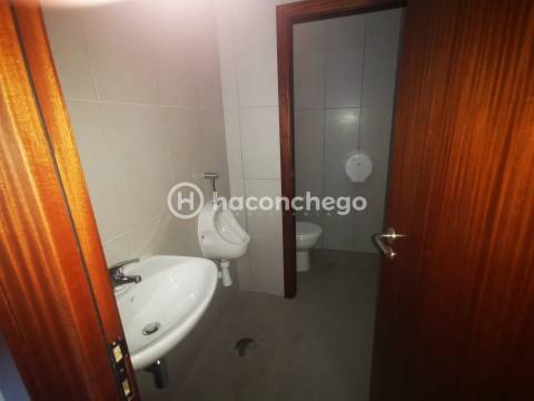 Armazém para Arrendamento