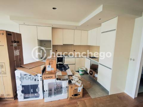 Apartamento T4 duplex com garagem e equipado Arcozelo Barcelos