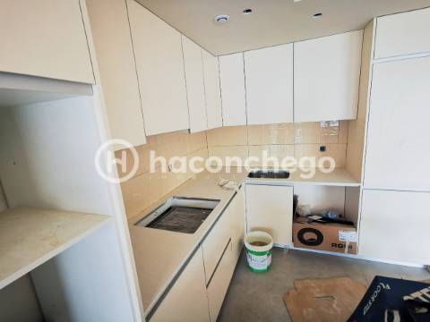 Apartamento T4 duplex com garagem e equipado Arcozelo Barcelos