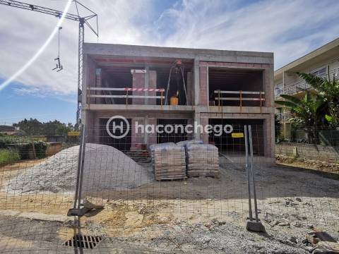 Apartamento T2 com garagem e equipado Galegos Barcelos