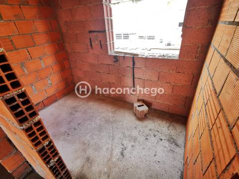 Apartamento T2 com garagem e equipado Galegos Barcelos