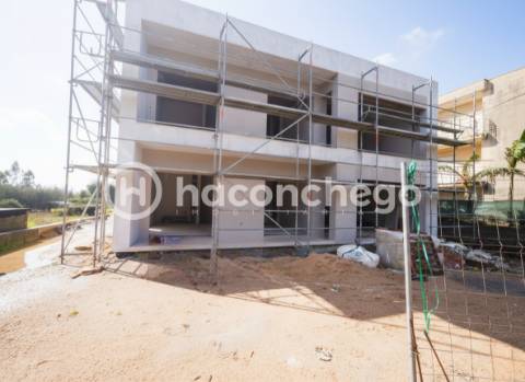 Apartamento T2 com garagem e equipado Galegos Barcelos