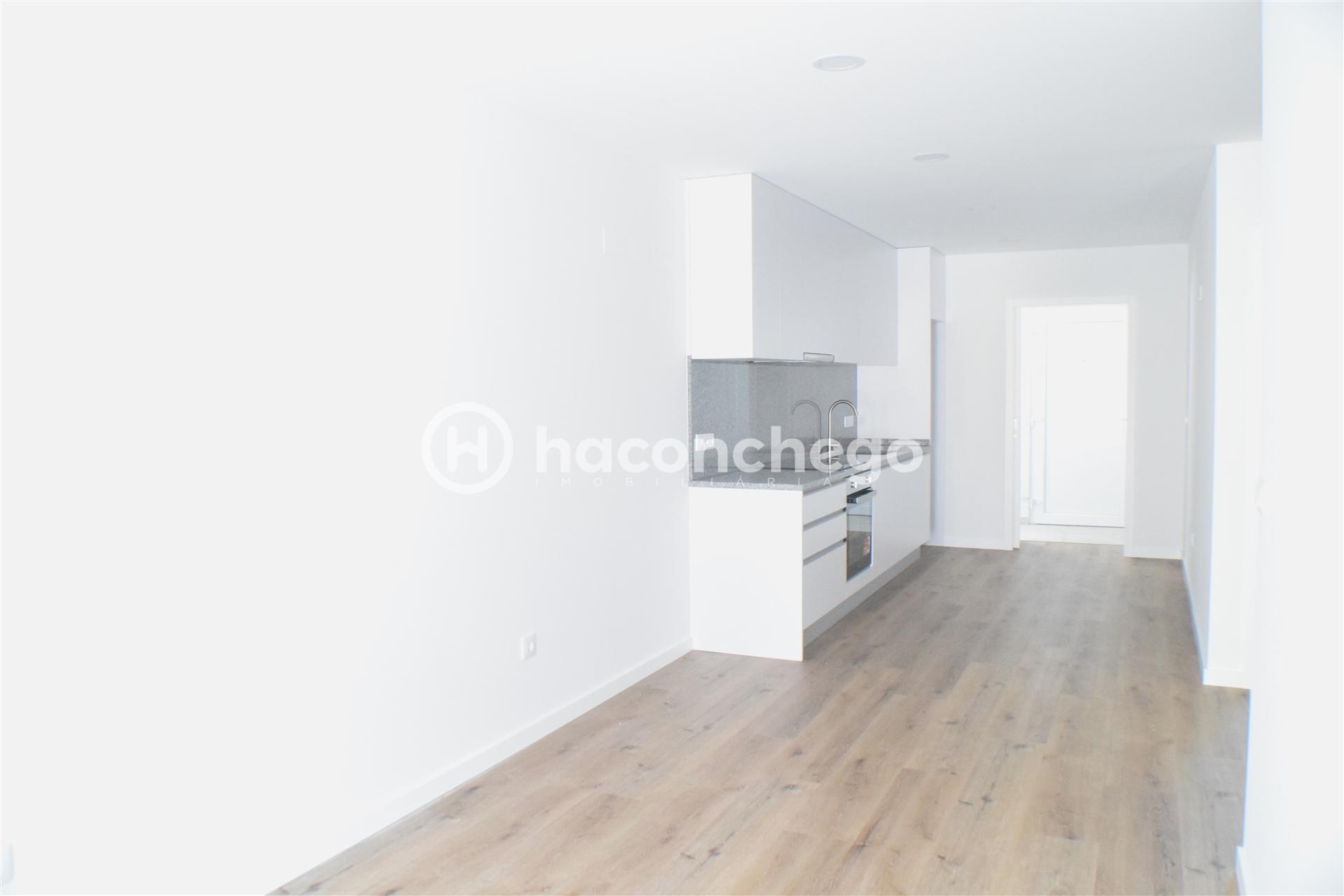 Andar moradia T3 totalmente remodelado em Arcozelo Barcelos