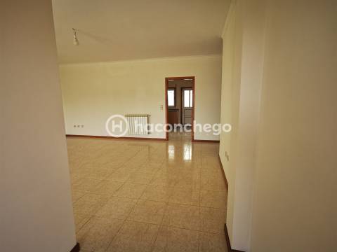 Moradia em banda T4 em Abade de Neiva, Barcelos