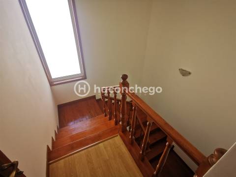 Moradia em banda T4 em Abade de Neiva, Barcelos