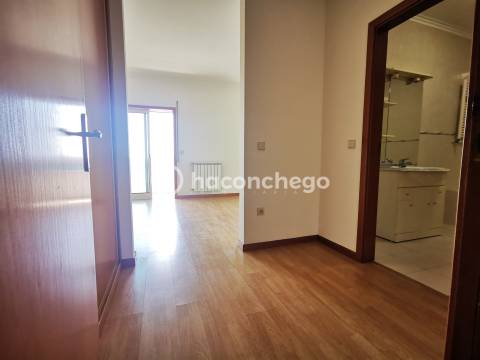 Moradia em banda T4 em Abade de Neiva, Barcelos