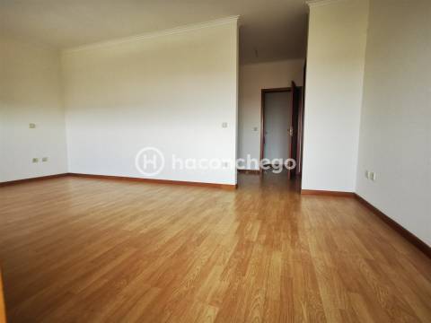 Moradia em banda T4 em Abade de Neiva, Barcelos