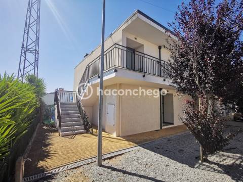 Apartamento T1 para arrendar – Próximo do IPCA