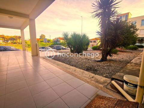 Apartamento T3 com garagem em Lijó, Barcelos