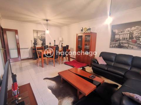 Apartamento T3 com garagem em Lijó, Barcelos