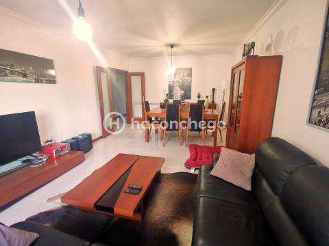 Apartamento T3 com garagem em Lijó, Barcelos