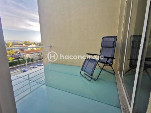 Apartamento T3 com garagem em Lijó, Barcelos