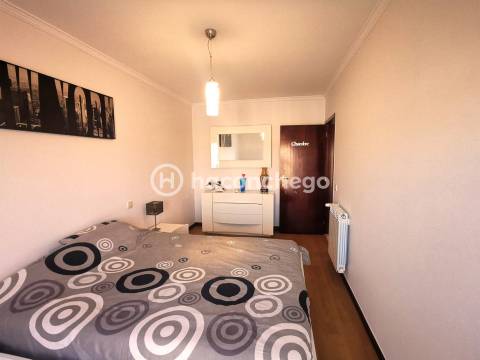 Apartamento T3 com garagem em Lijó, Barcelos