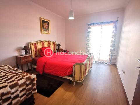 Apartamento T3 com garagem em Lijó, Barcelos