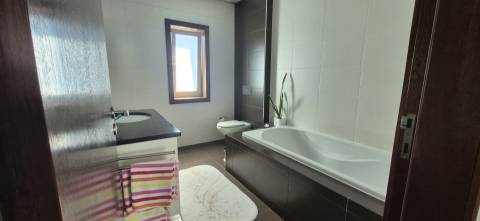 Moradia T3 Venda em Carvalhal,Barcelos