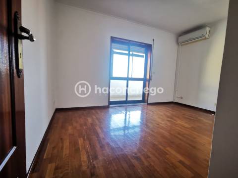 Moradia em banda Arcozelo Barcelos