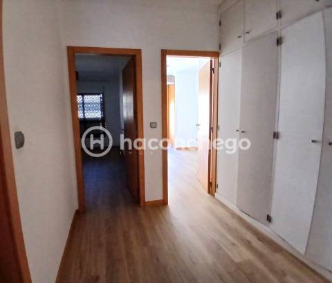 Apartamento T3 para arrendamento em Barcelos