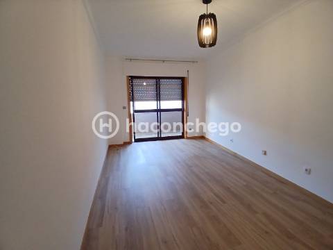 Apartamento T3 para arrendamento em Barcelos