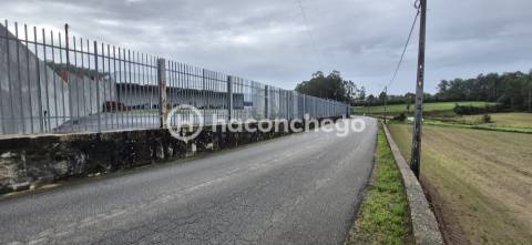 Armazém Industrial em Chorente, Barcelos