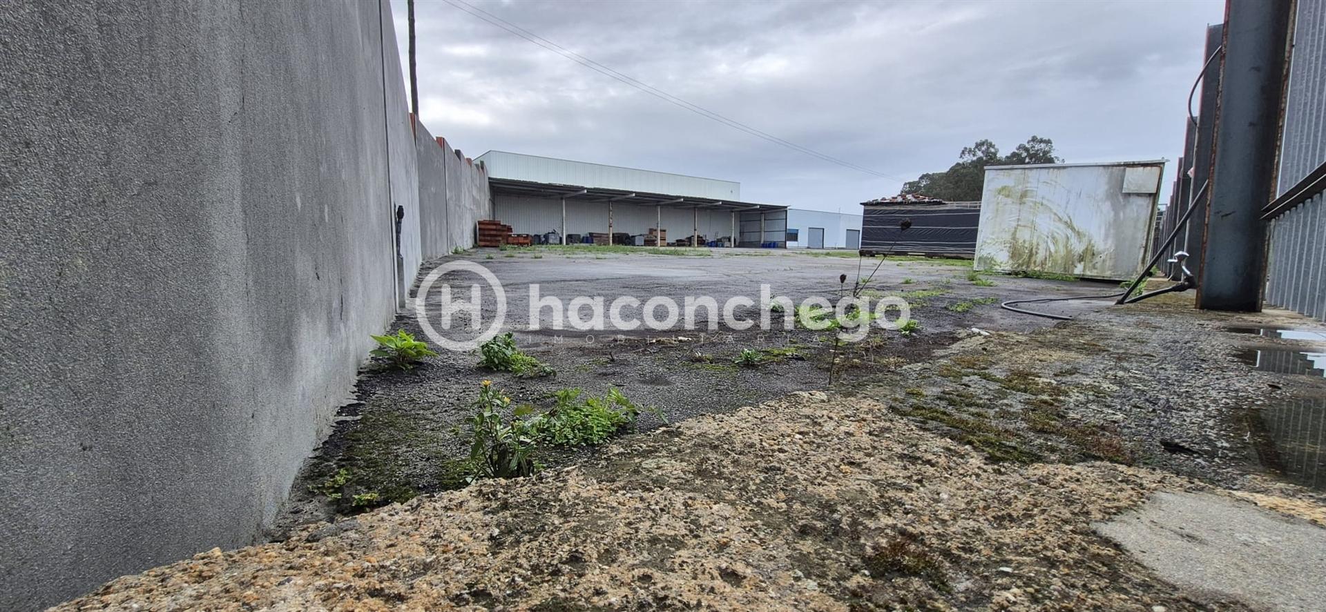 Fábrica/Indústria  Venda em Chorente, Góios, Courel, Pedra Furada e Gueral,Barcelos
