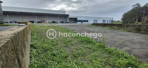 Armazém Industrial em Chorente, Barcelos