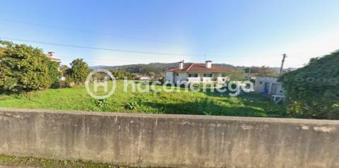 Terreno de construção com 1.710 m2 em Nine, Vila Nova Famalicão