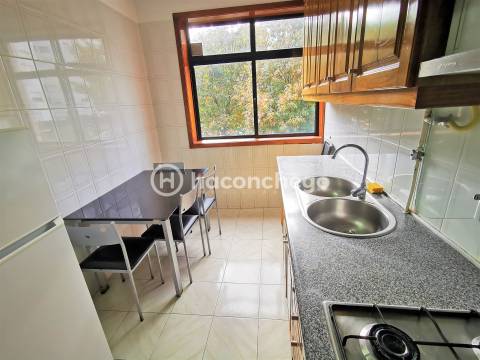 Apartamento T1 para arrendar com garagem Arcozelo Barcelos