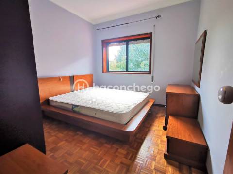 Apartamento T1 para arrendar com garagem Arcozelo Barcelos