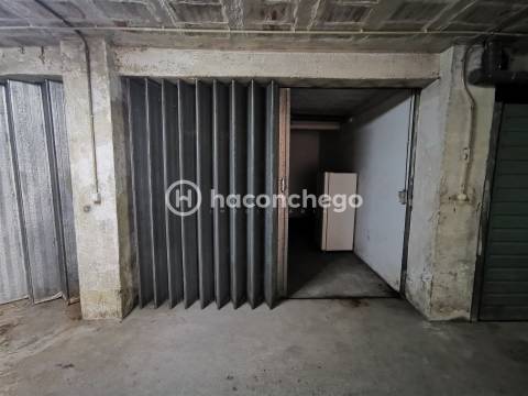 Apartamento T1 para arrendar com garagem Arcozelo Barcelos