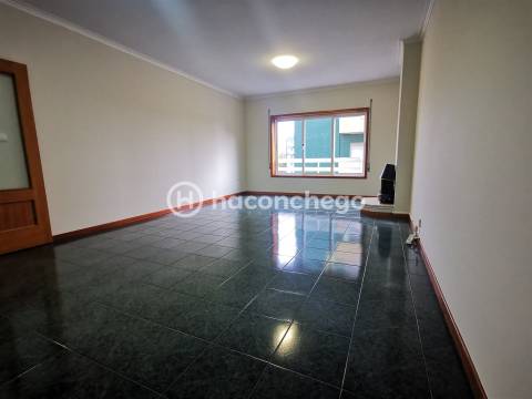 Apartamento T2 para arrendar Arcozelo Barcelos