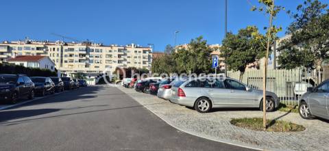 Loja T0 Arrendamento em Barcelos, Vila Boa e Vila Frescainha (São Martinho e São Pedro),Barcelos