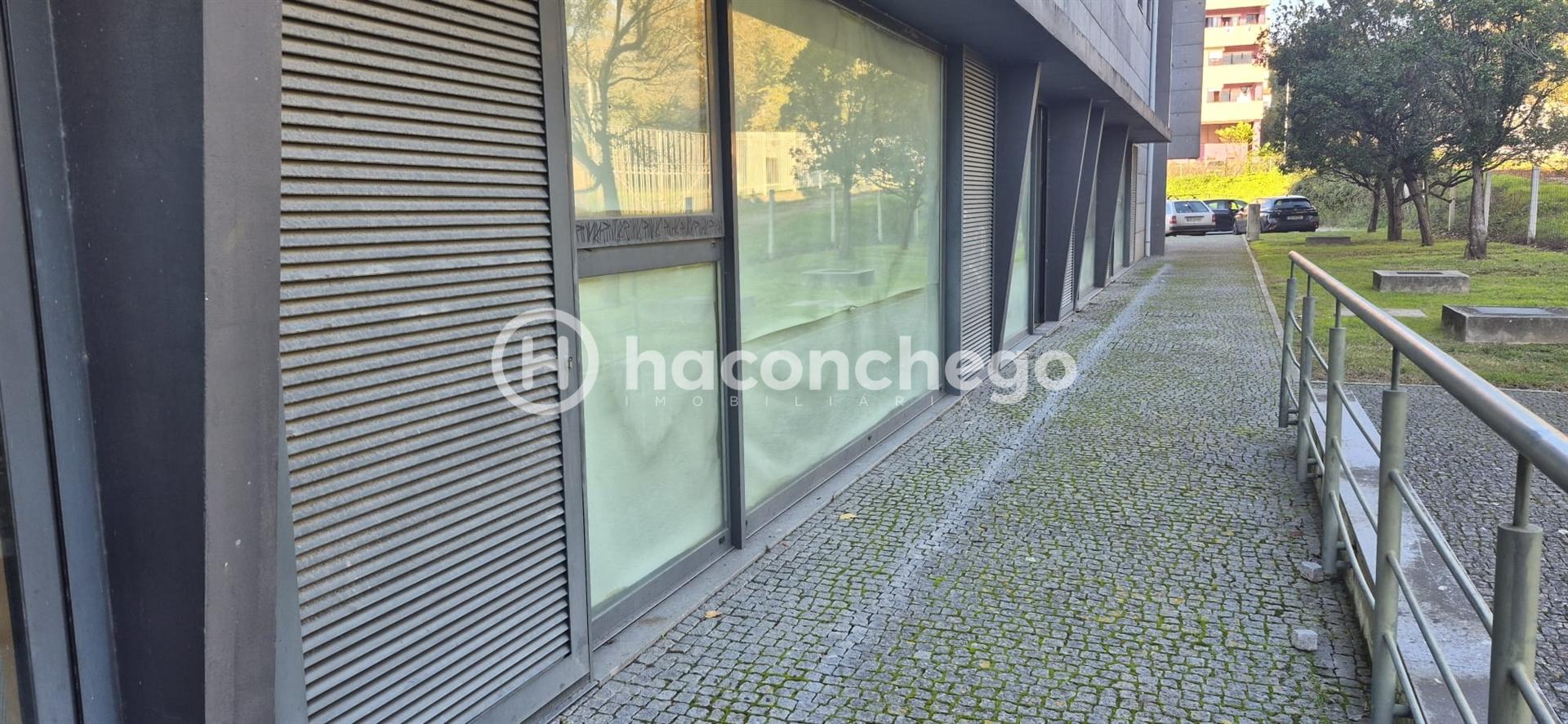 Loja T0 Arrendamento em Barcelos, Vila Boa e Vila Frescainha (São Martinho e São Pedro),Barcelos