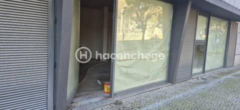 Loja T0 Arrendamento em Barcelos, Vila Boa e Vila Frescainha (São Martinho e São Pedro),Barcelos