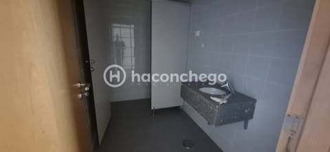 Loja T0 Arrendamento em Barcelos, Vila Boa e Vila Frescainha (São Martinho e São Pedro),Barcelos