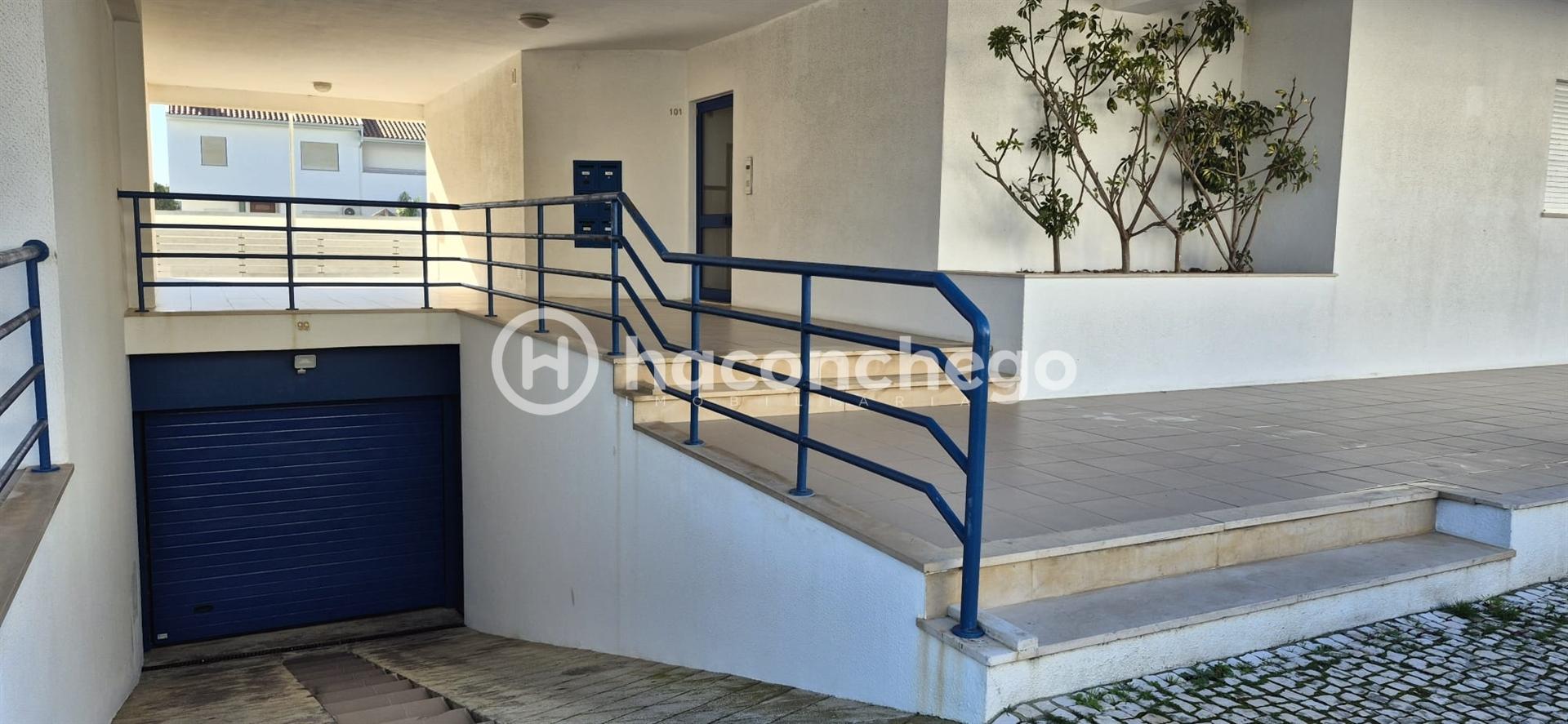 Apartamento T2 Com Garagem em Esposende