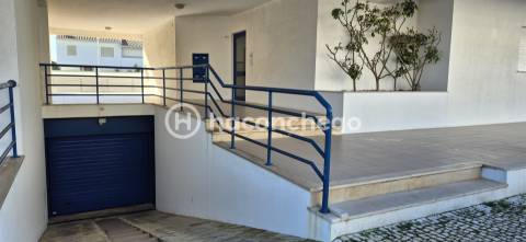 Apartamento T2 Com Garagem em Esposende