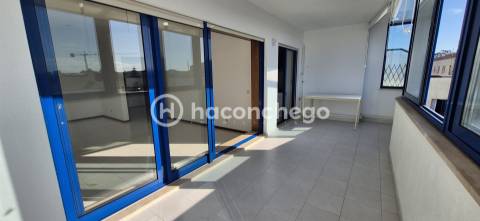 Apartamento T2 Com Garagem em Esposende