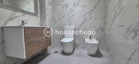 Apartamento T2 Com Garagem em Esposende