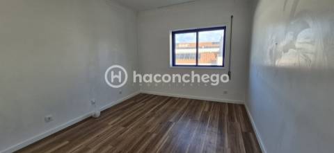 Apartamento T2 Com Garagem em Esposende