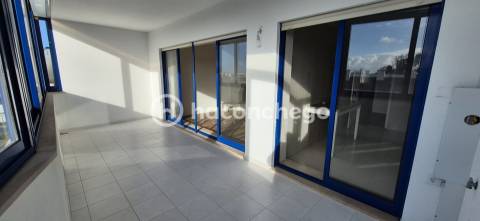 Apartamento T2 Com Garagem em Esposende