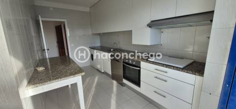 Apartamento T2 Com Garagem em Esposende