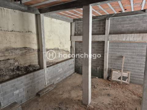 Moradia Isolada T3 Alvelos