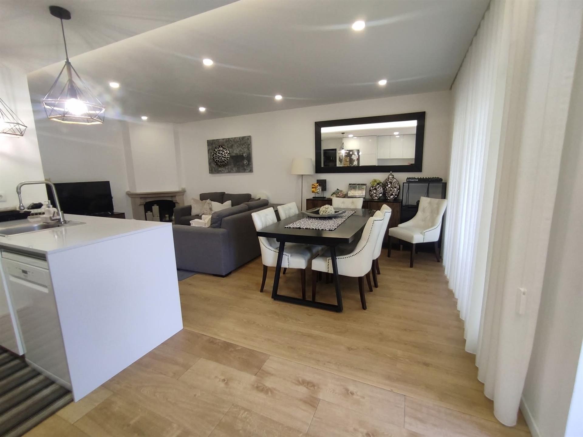 Apartamento T3 renovado Arcozelo Barcelos