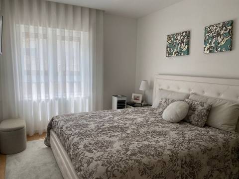 Apartamento T3 renovado Arcozelo Barcelos