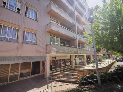 Apartamento T3 renovado Arcozelo Barcelos